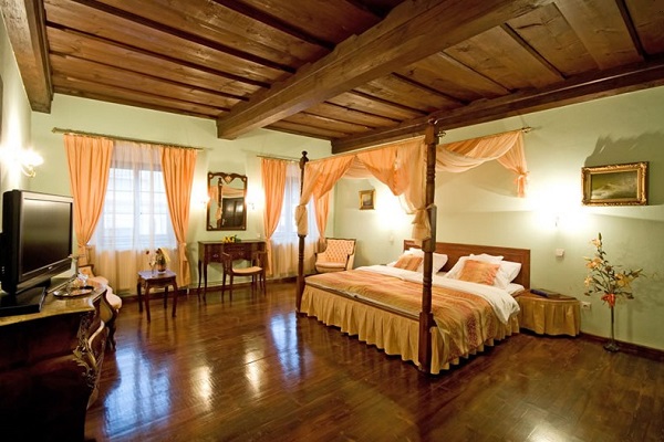 interiéry na míru - hotelový pokoj - Hotel Villa Conti - www.dekorhome.lol